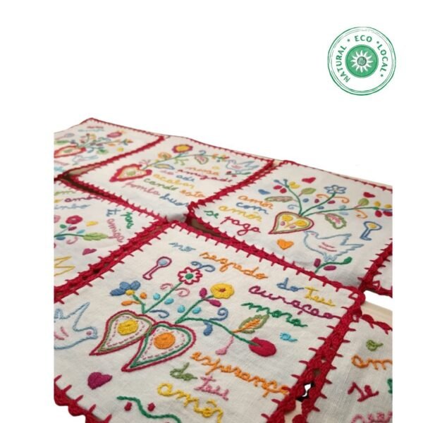 Lenços dos namorados certificados