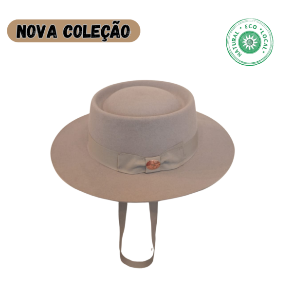 Chapéu modelo Portuguesa  pêlo de coelho Cinza claro