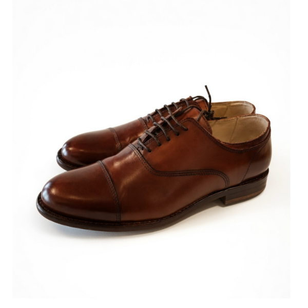 Sapatos 100% em pele